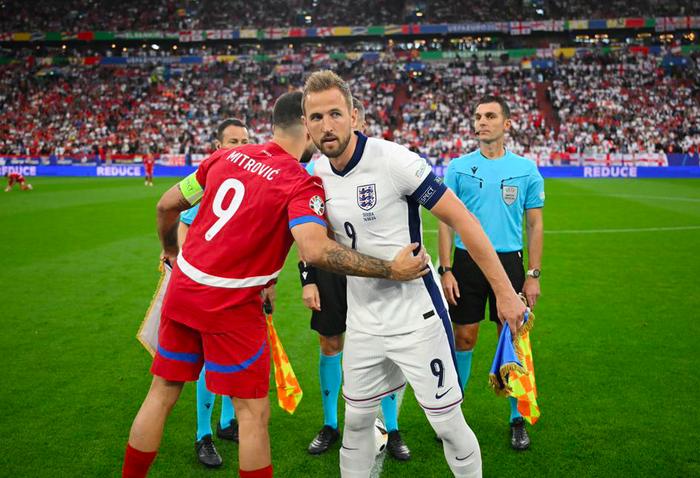 爱游戏体育-哈兰德在塞尔维亚队比赛中逆转，战术调整引发热议！的简单介绍